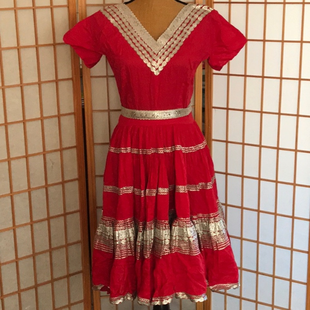 Bonita- Vintage Mexican Wedding Dress